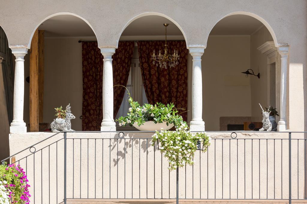 Colle Ameno Room And Breakfast Rovereto  Eksteriør bilde