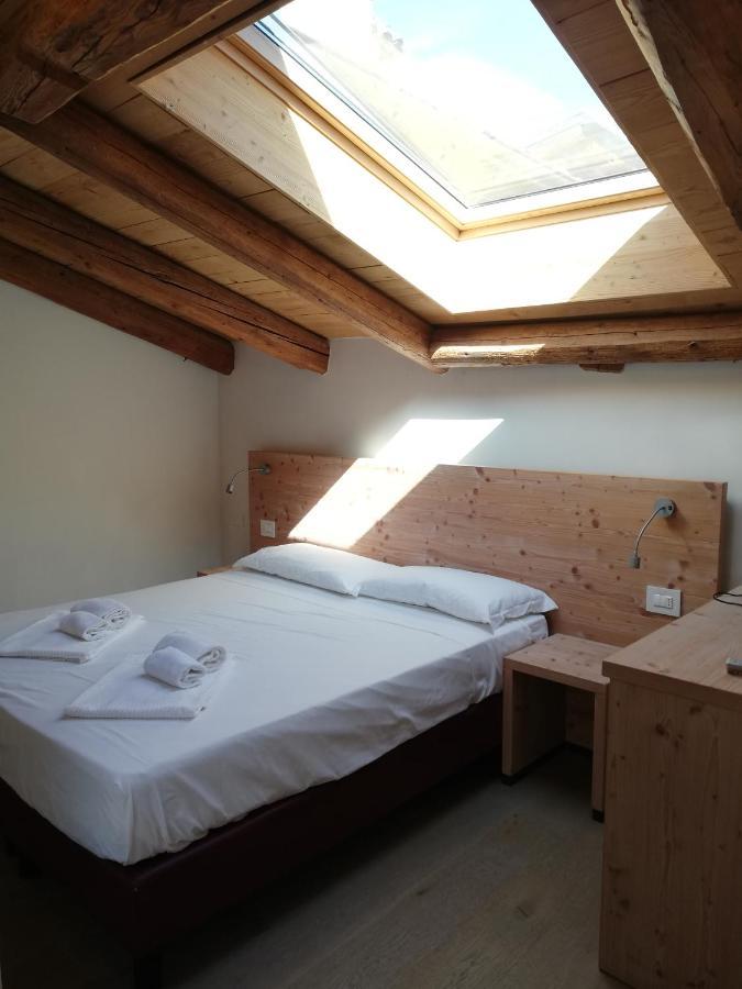 Colle Ameno Room And Breakfast Rovereto  Eksteriør bilde