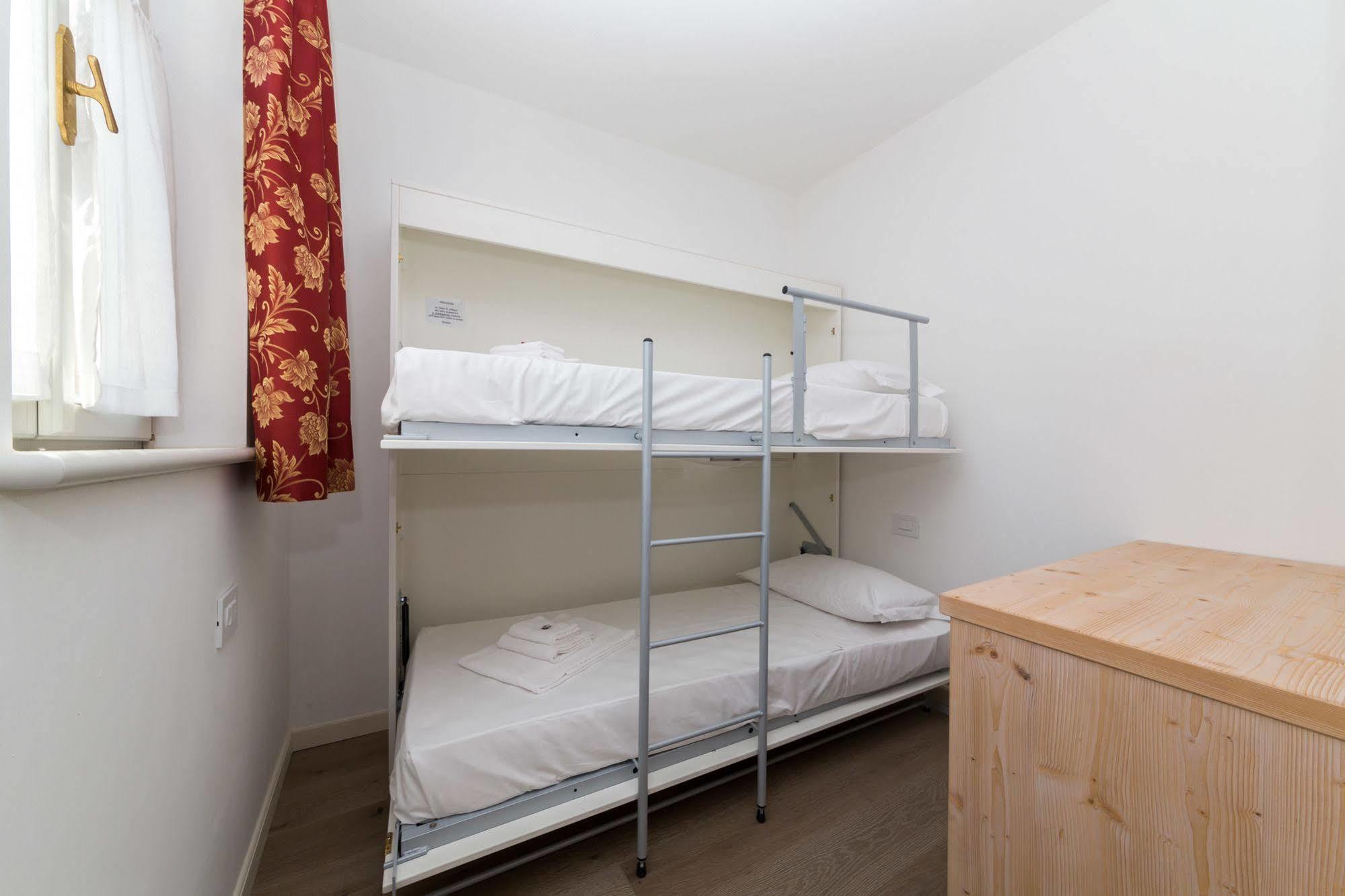 Colle Ameno Room And Breakfast Rovereto  Eksteriør bilde